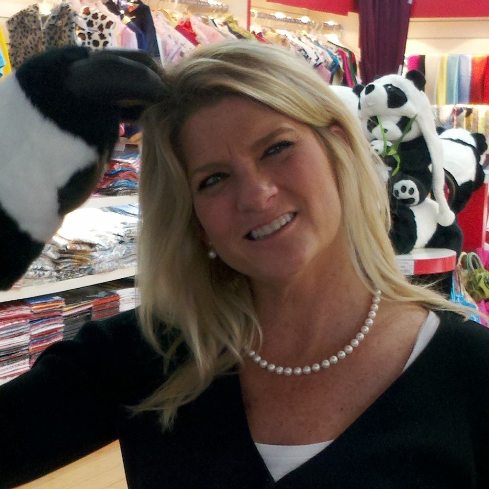 Meet your Posher, Laura